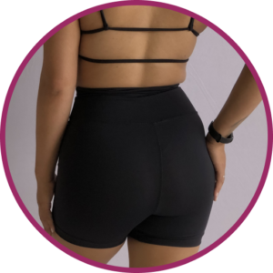 SHORTS PRETO
