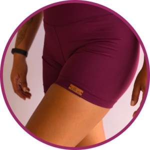 SHORT ROXO BERINJELA